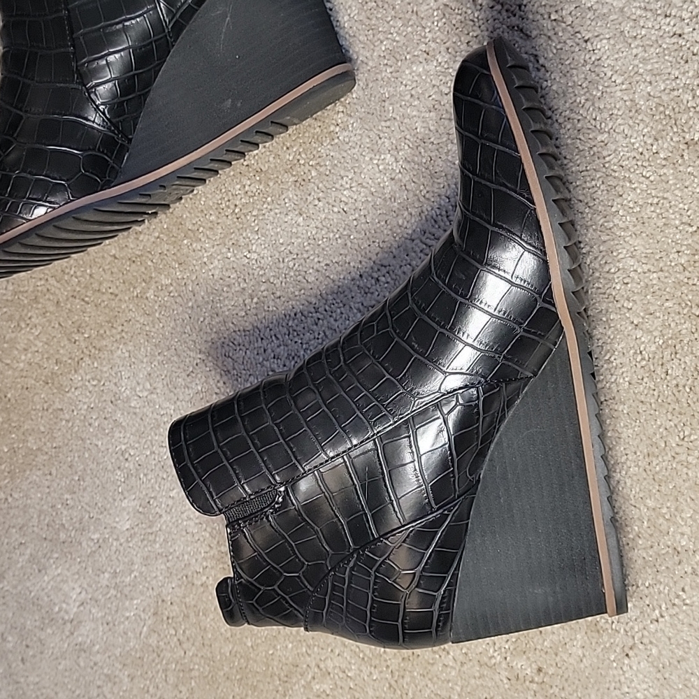 Croc Print Wedge Bootie SOUL by Naturalizer